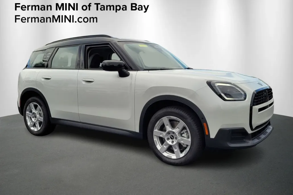 2025 Mini Countryman ALL4 S photo 1