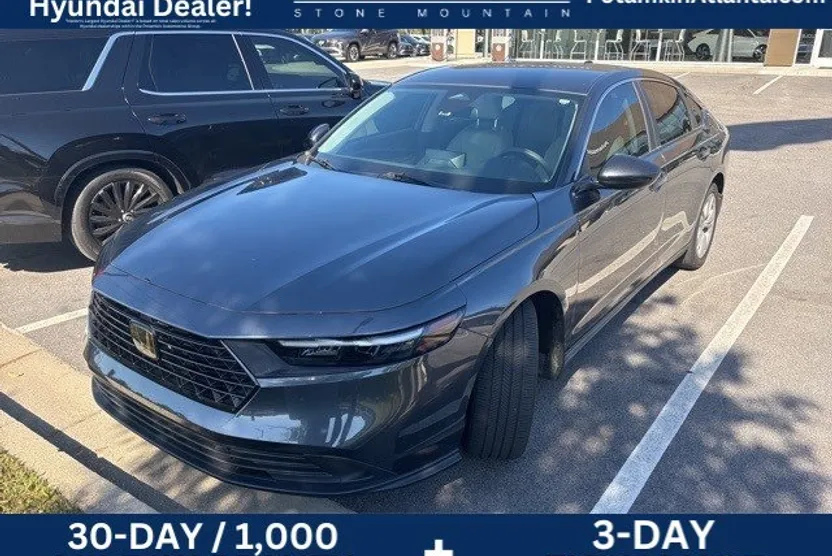2023 Honda Accord LX photo 1