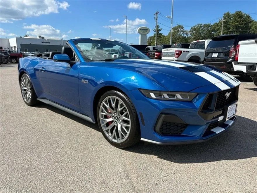 2024 Ford Mustang GT Premium photo 1