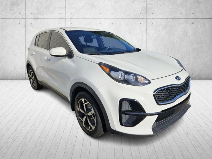 2021 Kia Sportage LX photo 1