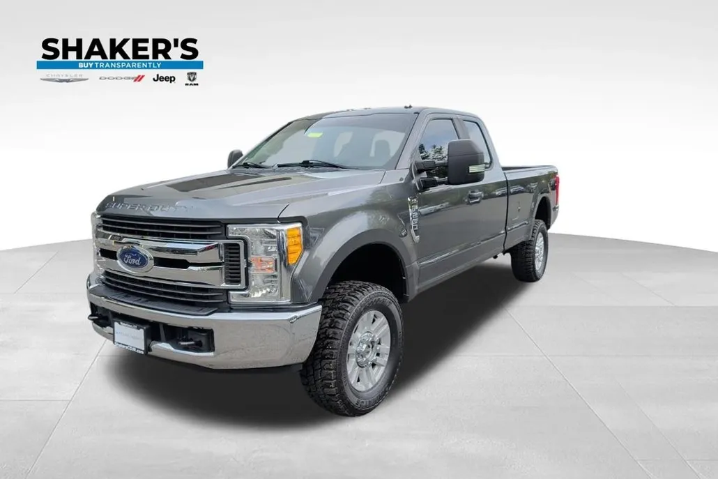 2017 Ford F-250 XL photo 1
