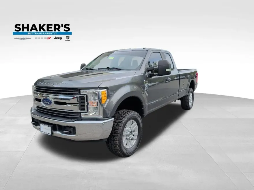 2017 Ford F-250 XL photo 1