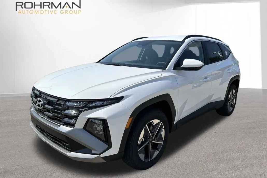 2025 Hyundai Tucson SEL photo 1