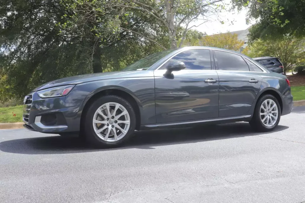 2020 Audi A4 Premium photo 1