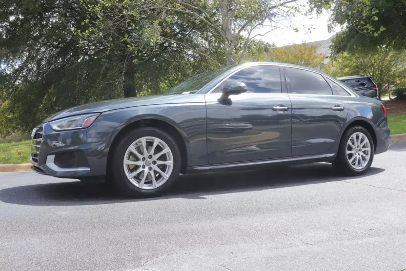 2020 Audi A4 Premium photo 1