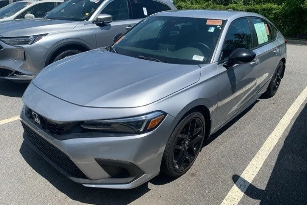 2024 Honda Civic Sport Hatchback photo 1