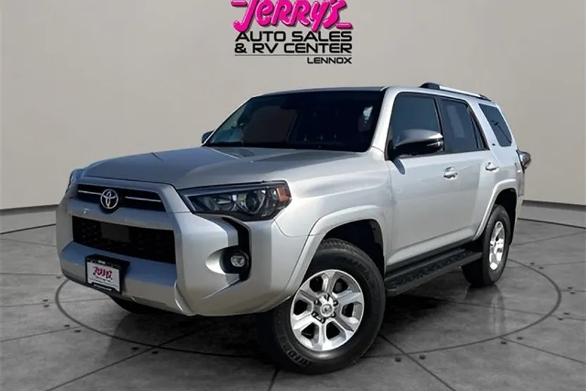 2024 Toyota 4Runner SR5 Premium photo 1