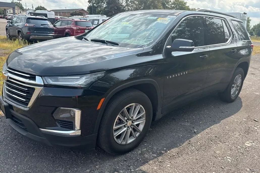2022 Chevrolet Traverse photo 1