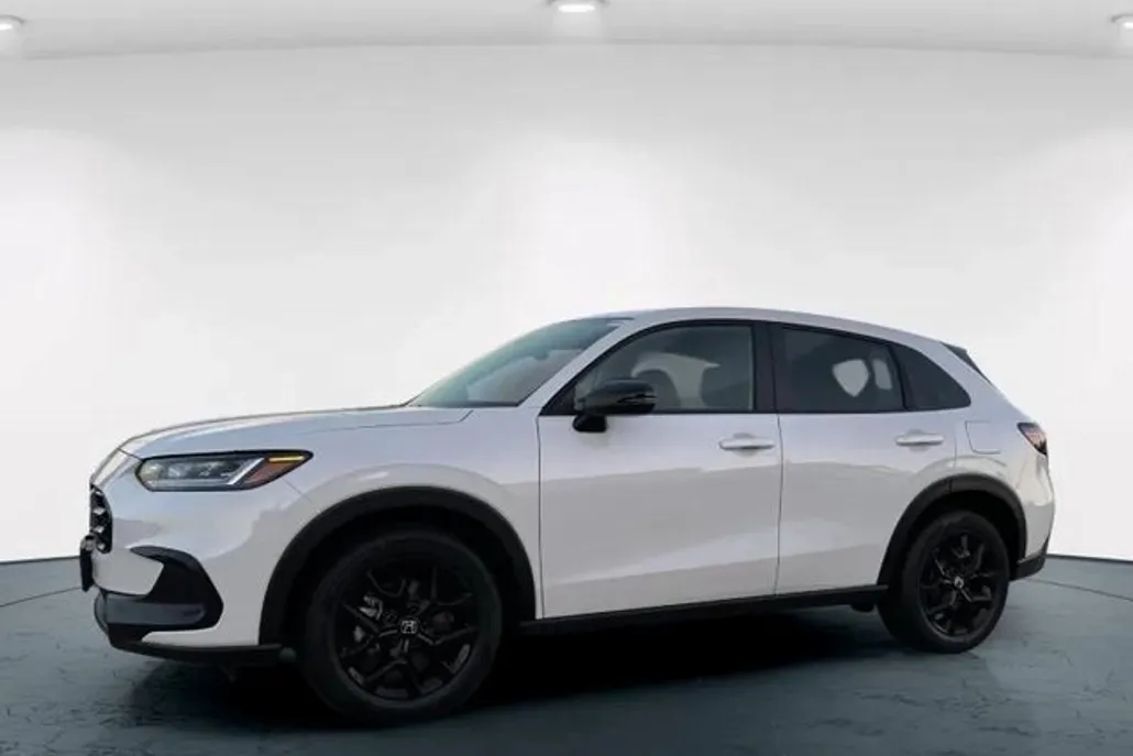 2025 Honda HR-V Sport photo 1