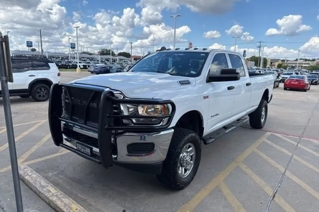 2020 Ram 2500 Tradesman photo 1
