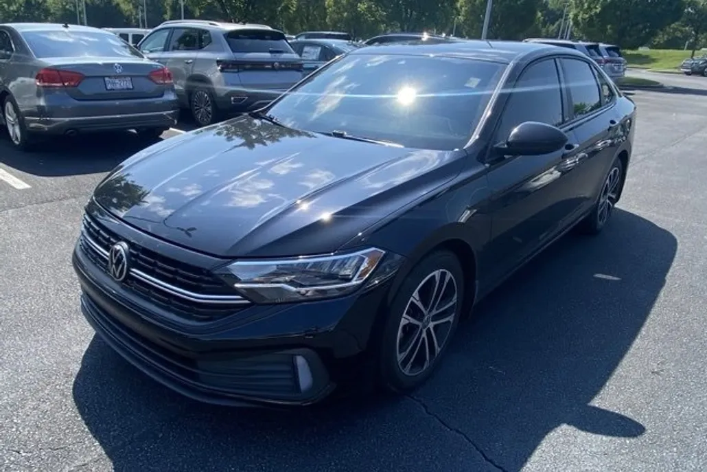 2023 Volkswagen Jetta 1.5T Sport photo 1