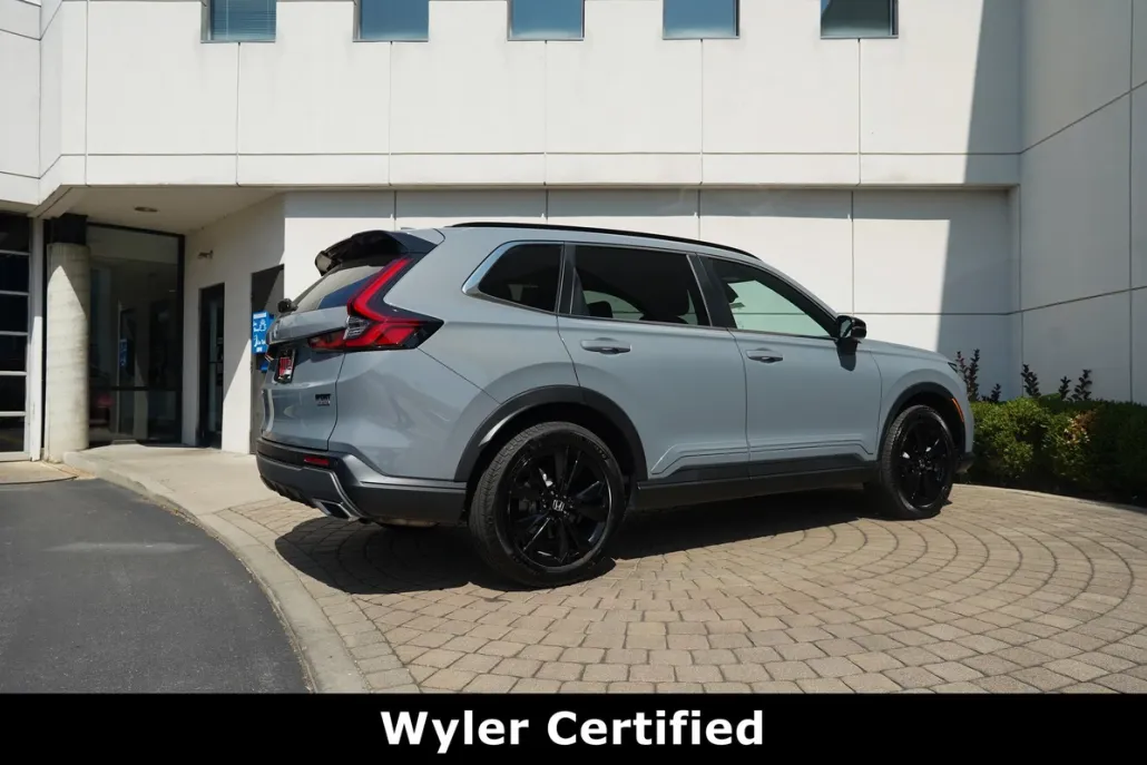 2024 Honda CR-V Hybrid Sport Touring photo 1