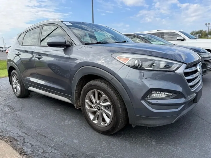 2018 Hyundai Tucson SEL photo 1
