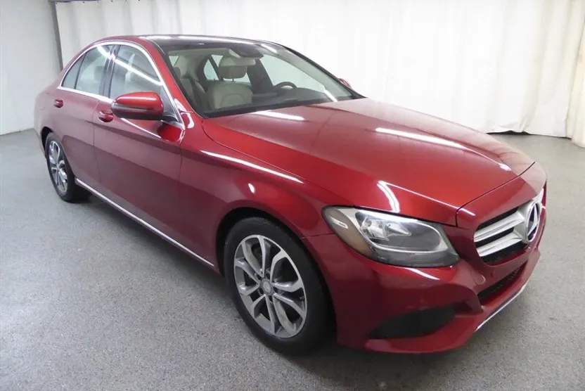 2016 Mercedes Benz C 300 photo 1