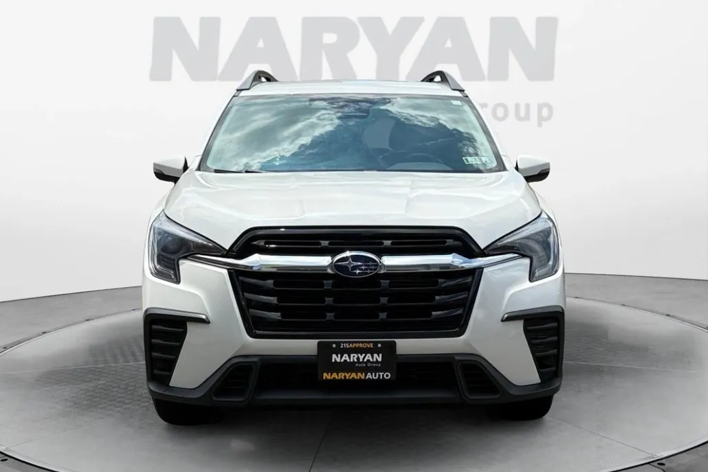 2023 Subaru Ascent Premium photo 1