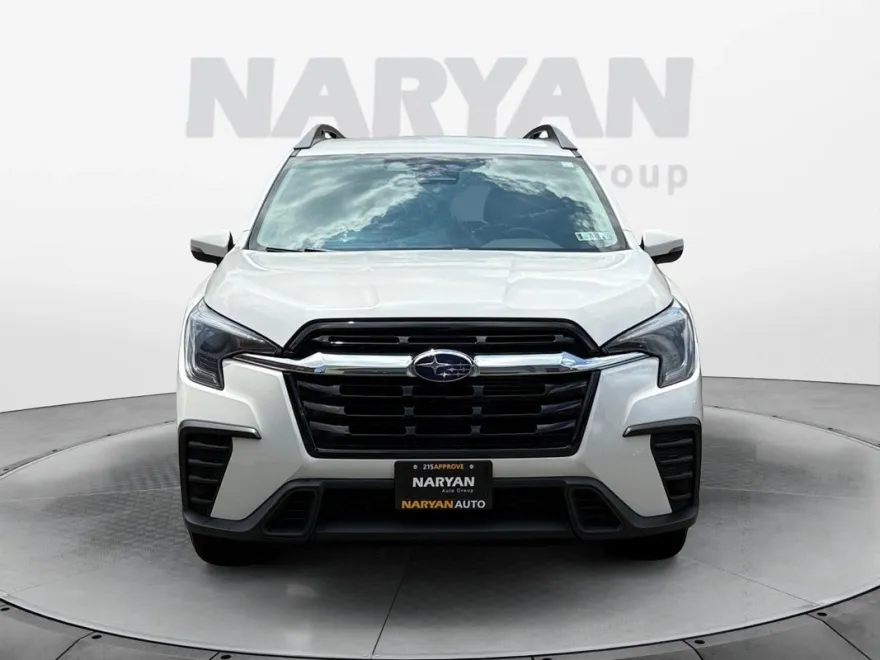2023 Subaru Ascent Premium photo 1