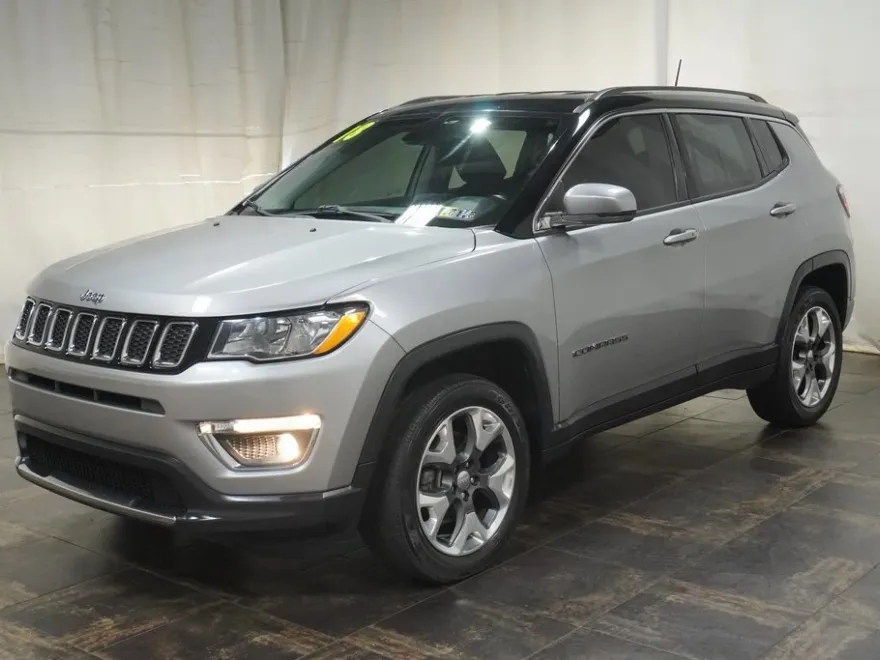 2018 Jeep Compass Limited photo 1