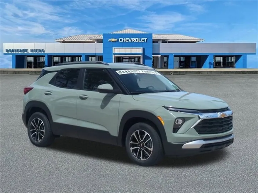 2026 Chevrolet Trailblazer LT photo 1