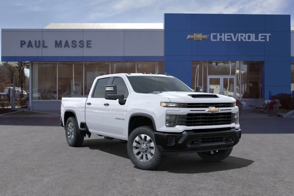 2025 Chevrolet Silverado 2500HD Custom photo 1