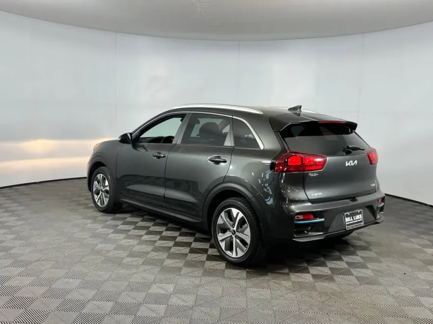 2022 Kia Niro S EX photo 1