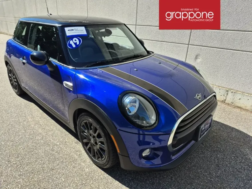 2019 Mini Cooper 2 Door Hardtop photo 1