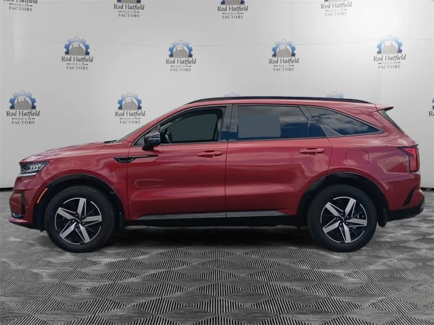 2022 Kia Sorento S photo 1