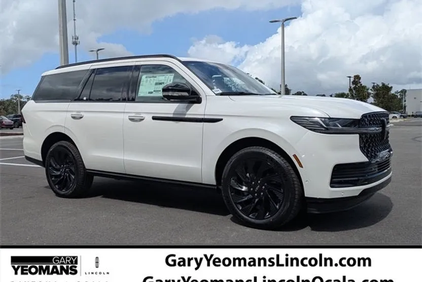 2025 Lincoln Navigator Reserve photo 1