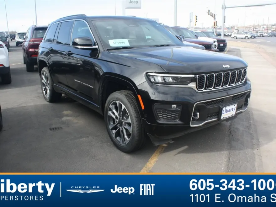 2025 Jeep Grand Cherokee Overland Sport photo 1