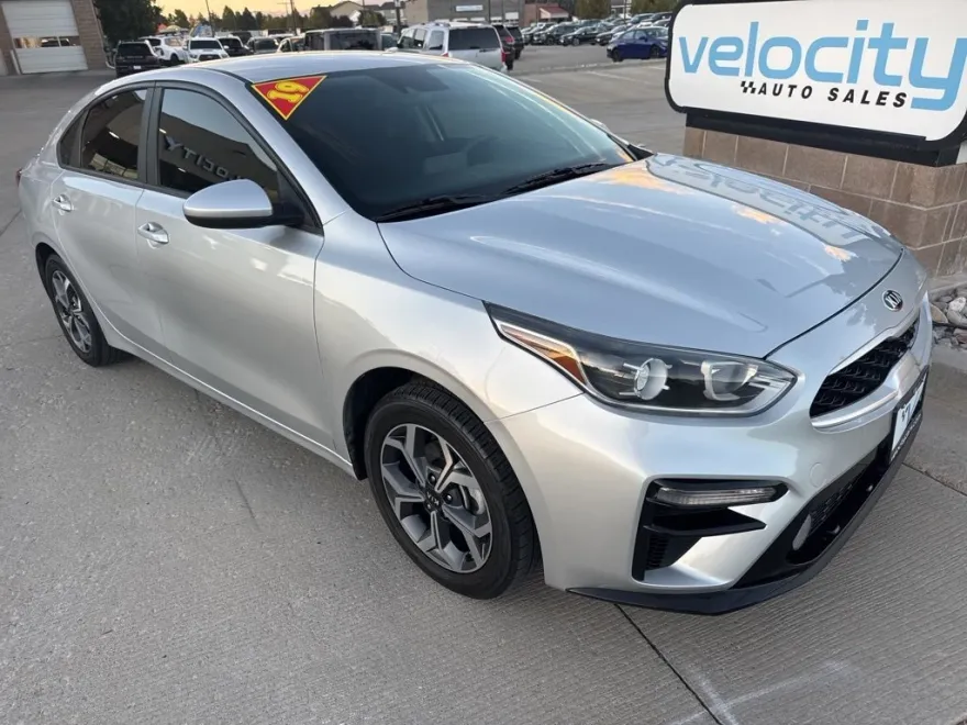 2019 Kia Forte FE LXS photo 1