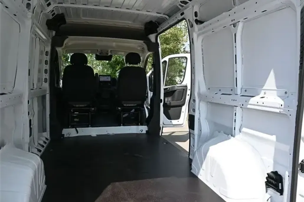 2025 Ram ProMaster 3500 photo 1