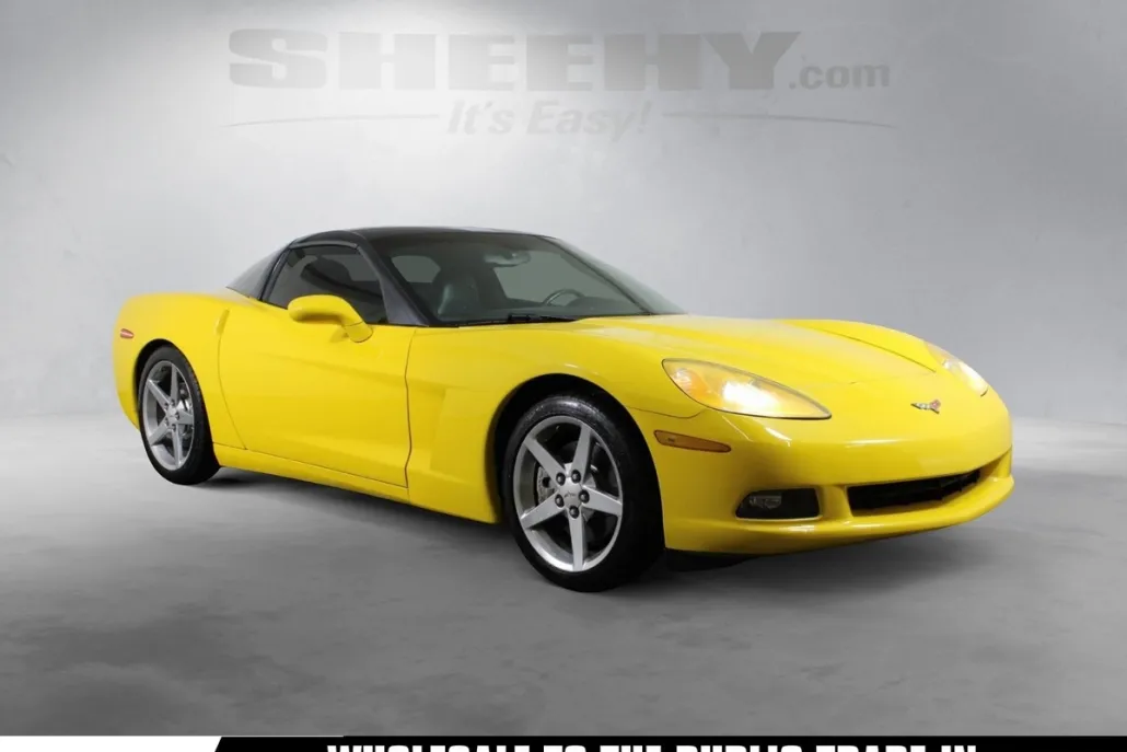 2005 Chevrolet Corvette Base photo 1