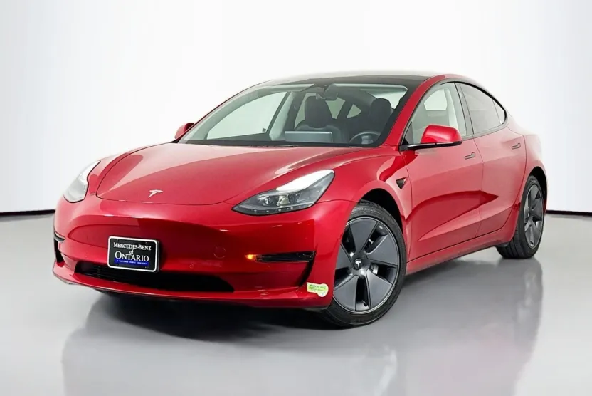 2022 Tesla Model 3 photo 1