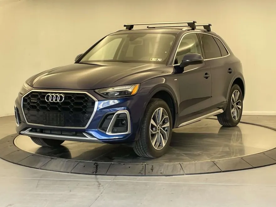 2022 Audi Q5 45 S line Premium photo 1