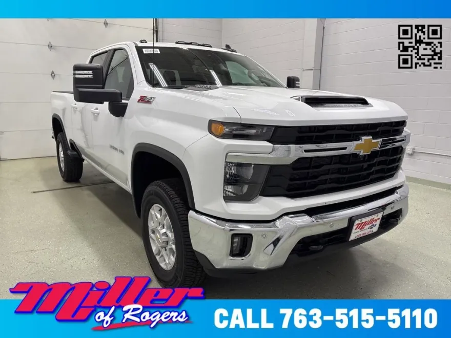 2026 Chevrolet Silverado 3500HD LT photo 1