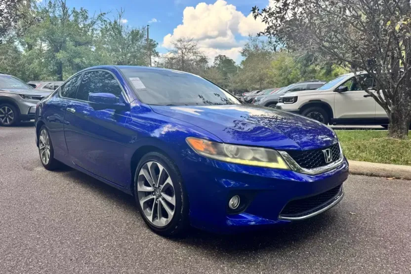 2013 Honda Accord EX-L V6 photo 1