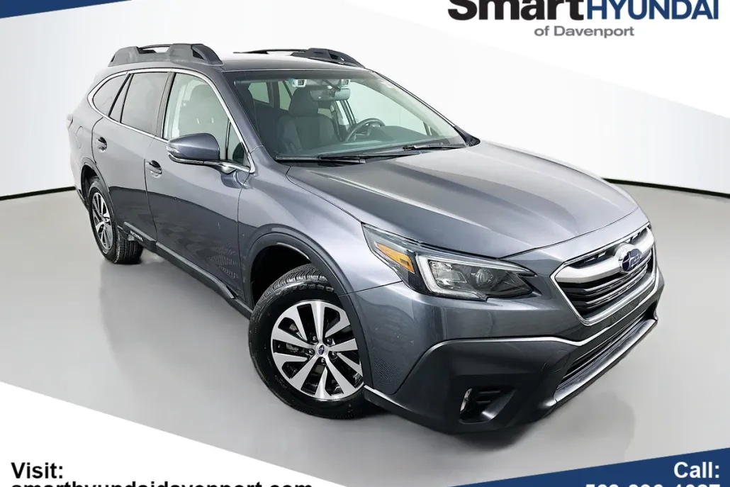 2022 Subaru Outback Premium photo 1