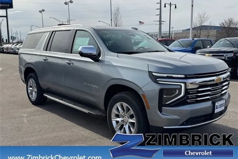 2025 Chevrolet Suburban Premier photo 1