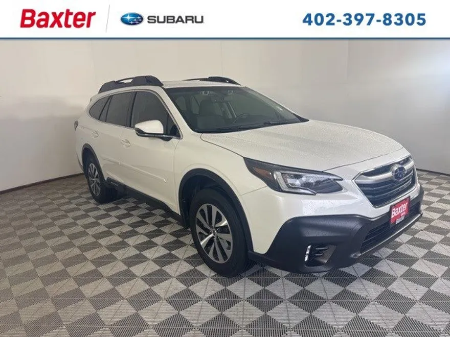 2020 Subaru Outback Premium photo 1