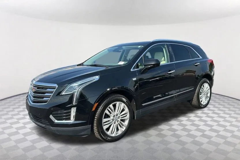 2017 Cadillac XT5 Premium Luxury photo 1