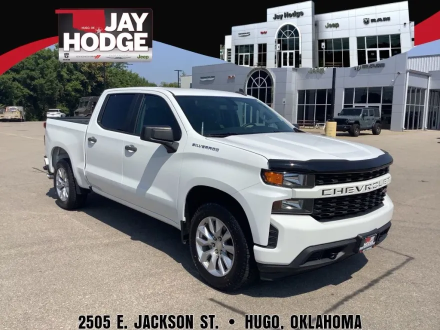 2019 Chevrolet Silverado 1500 Custom photo 1