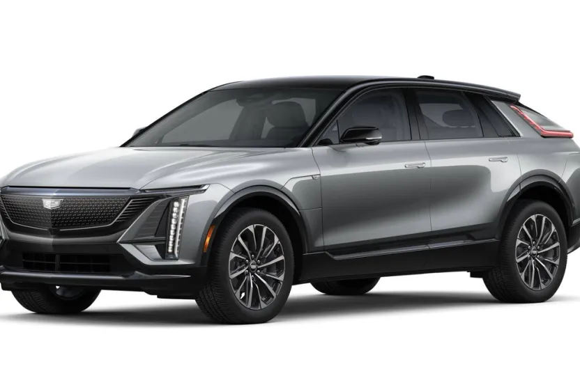 2025 Cadillac Lyriq Sport photo 1