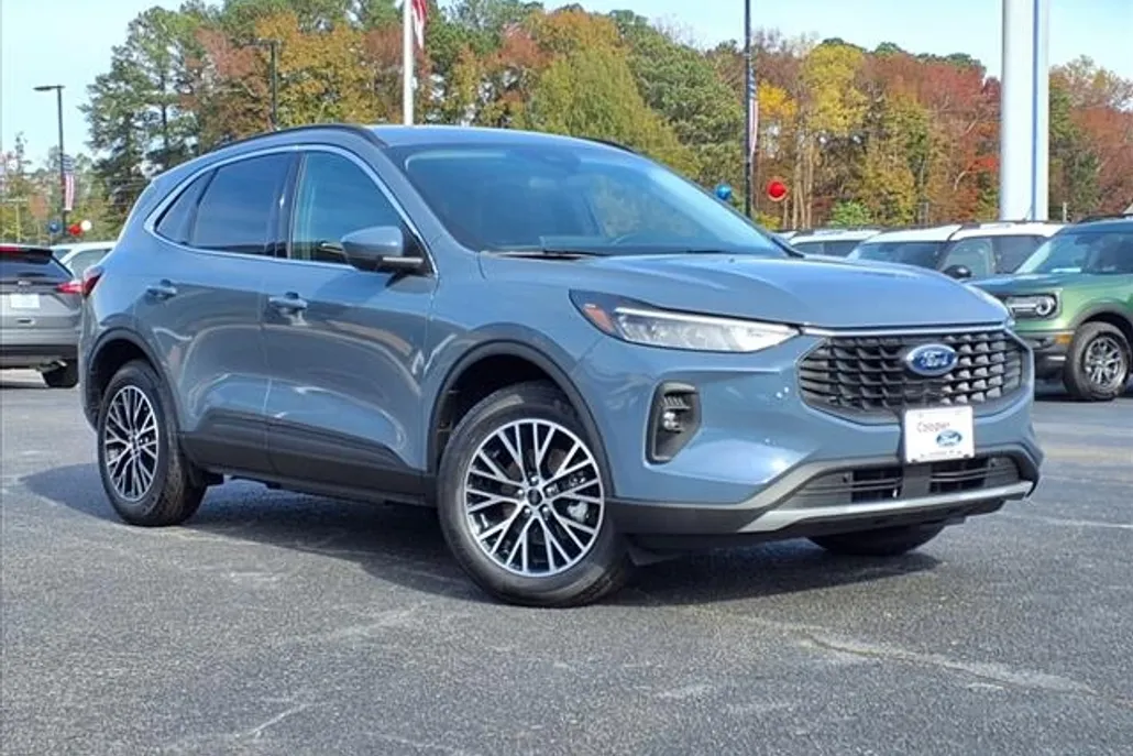 2025 Ford Escape Base photo 1