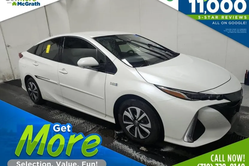 2018 Toyota Prius Prime Premium photo 1