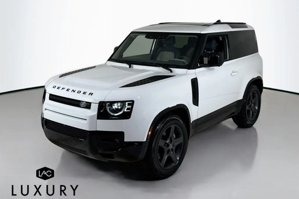2024 Land Rover Defender X-Dynamic SE photo 1