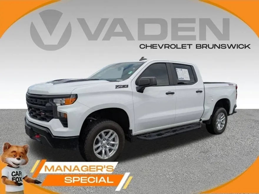 2024 Chevrolet Silverado 1500 Custom Trail Boss photo 1