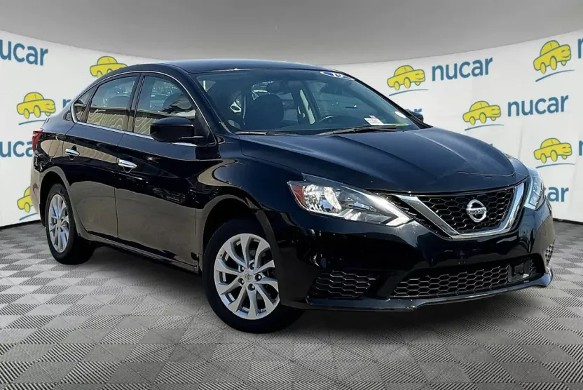 2019 Nissan Sentra SV photo 1