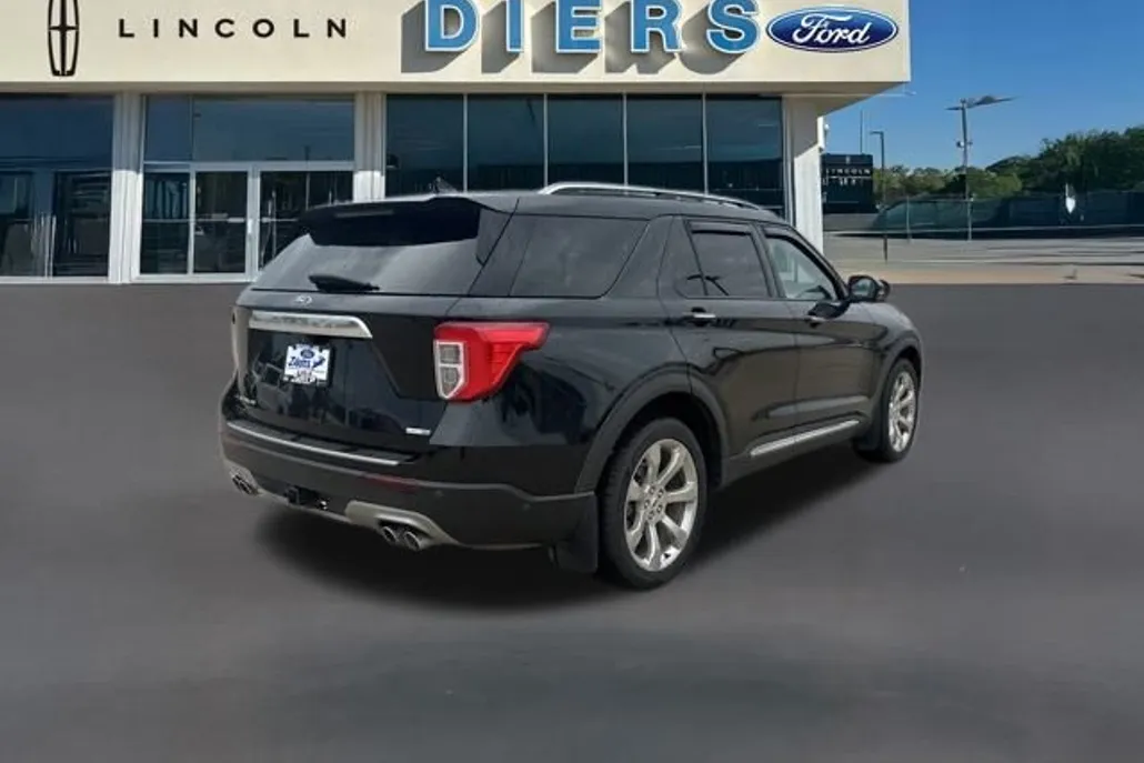 2020 Ford Explorer Platinum photo 1