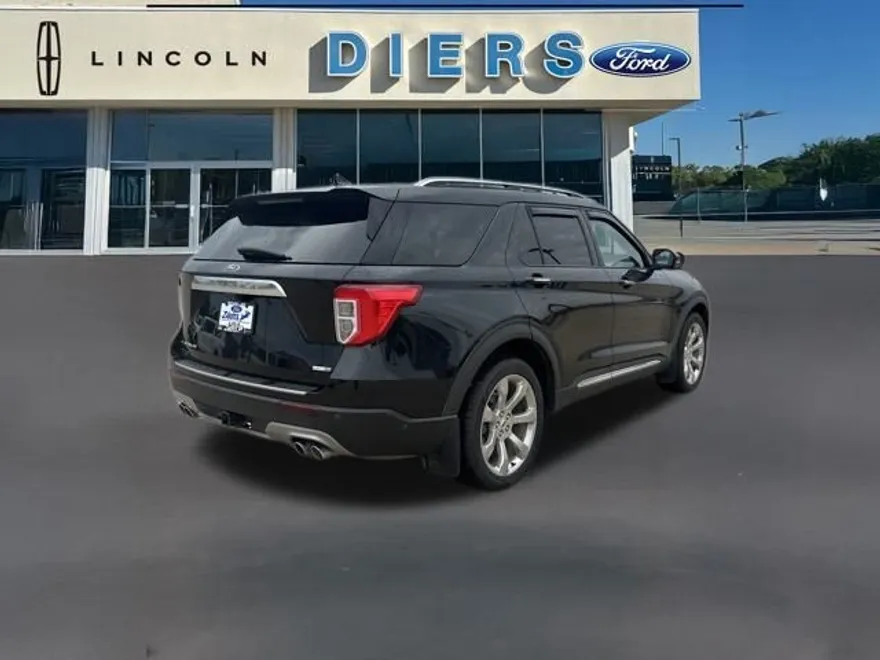 2020 Ford Explorer Platinum photo 1