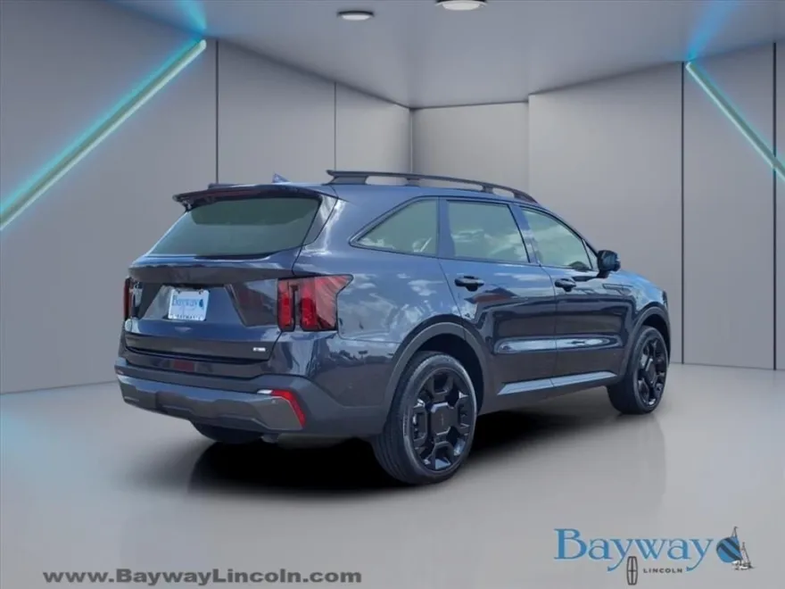 2025 Kia Sorento X-Line SX Prestige photo 1