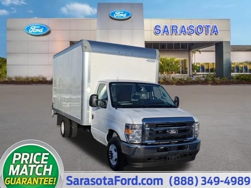 2026 Ford E-350 Base photo 1
